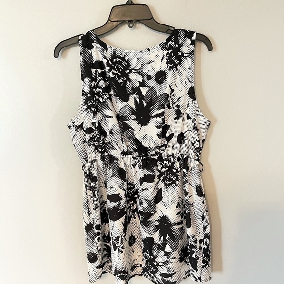 Motherhood Maternity sleeveless top size large - Picture 7 of 11
